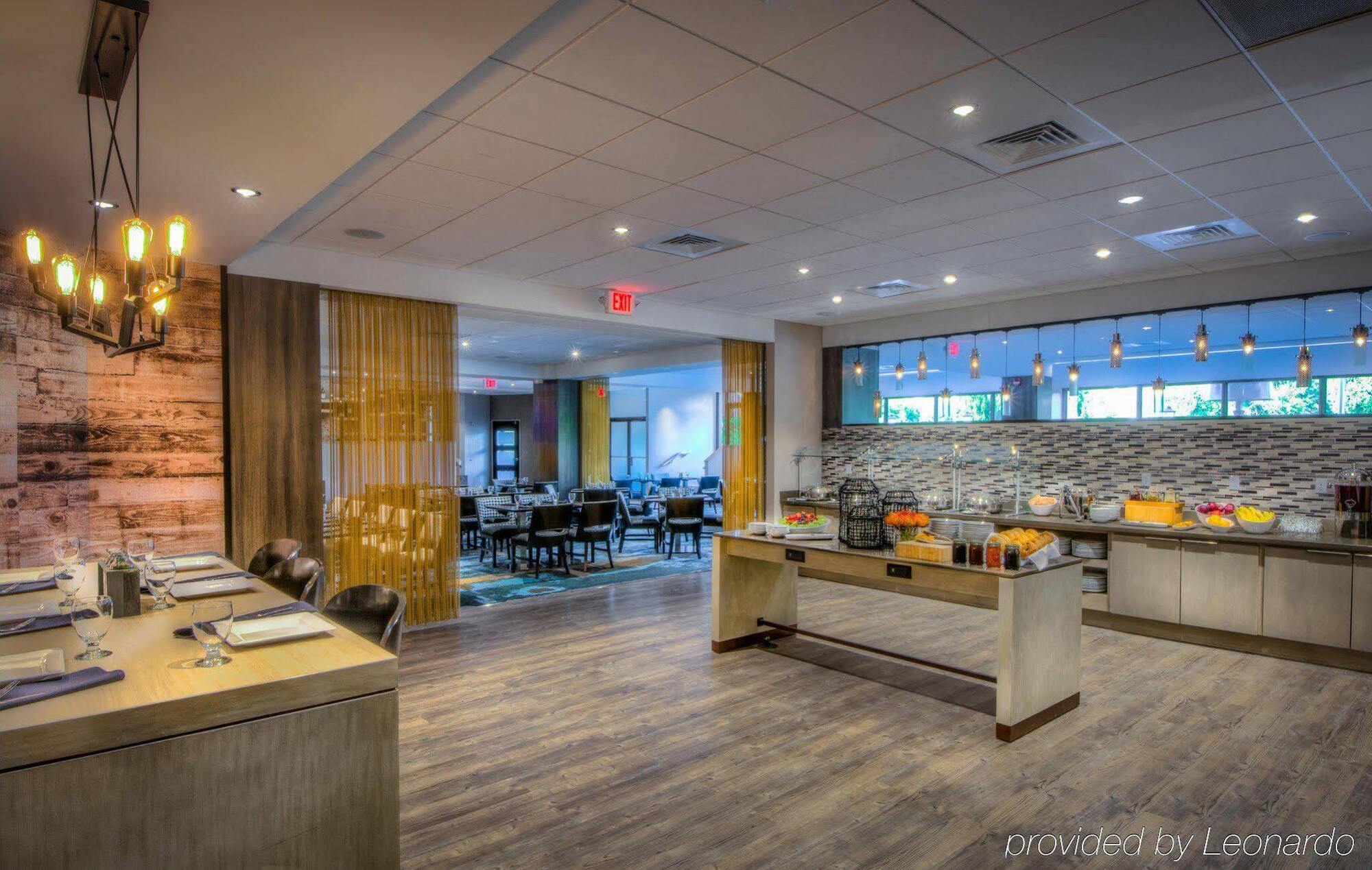 Doubletree By Hilton Columbia Hotel Exterior photo